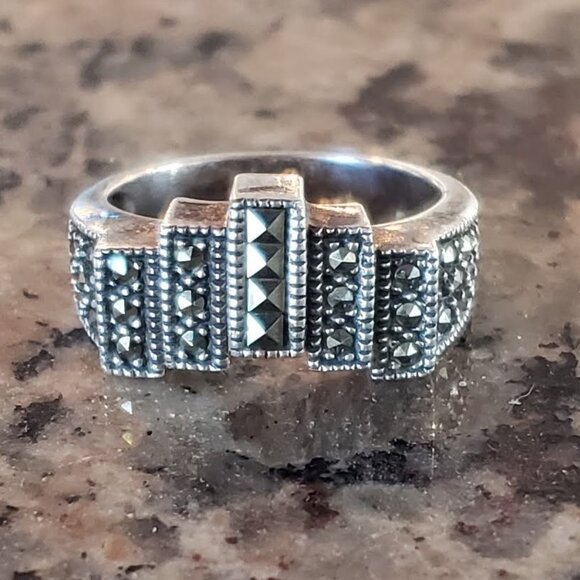 Judith Jack Vintage Art Deco Sterling Marcasite Ring - Picture 2 of 10